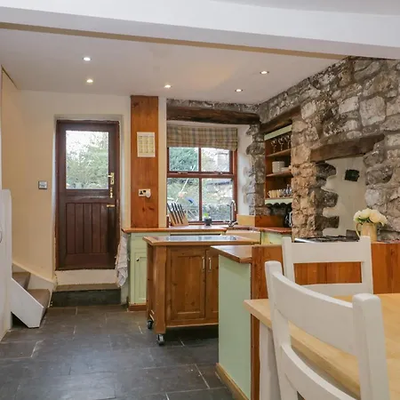 Holiday home Kendal Cottage